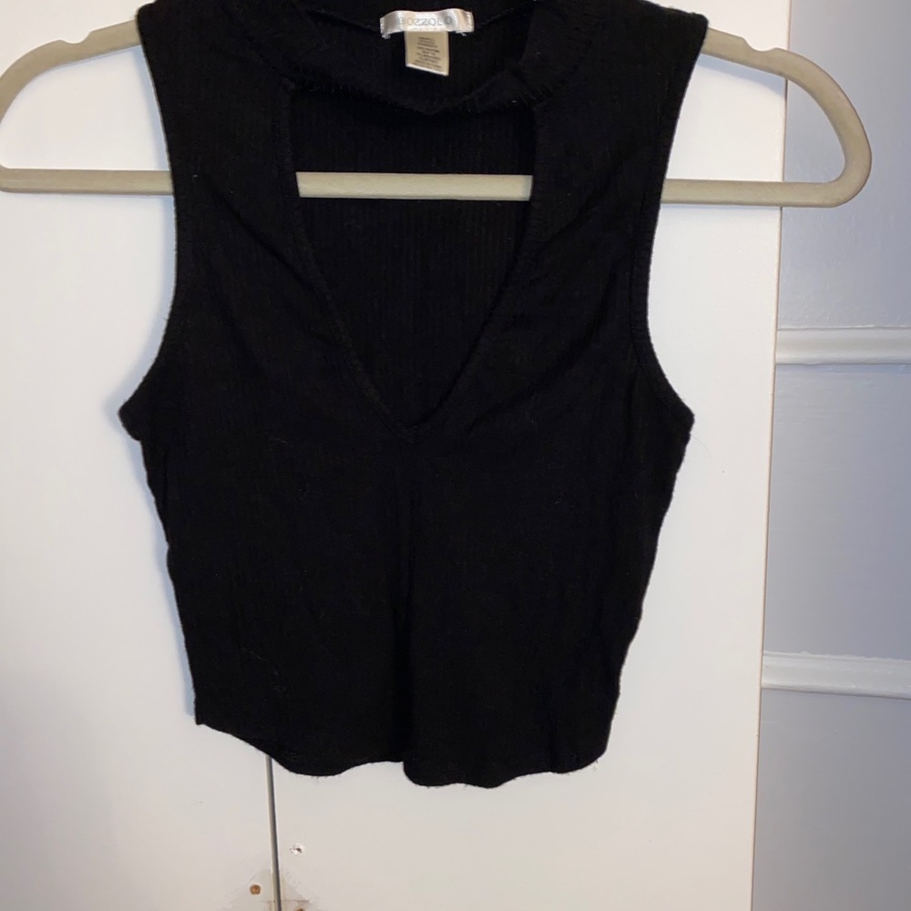 Deep V crop top